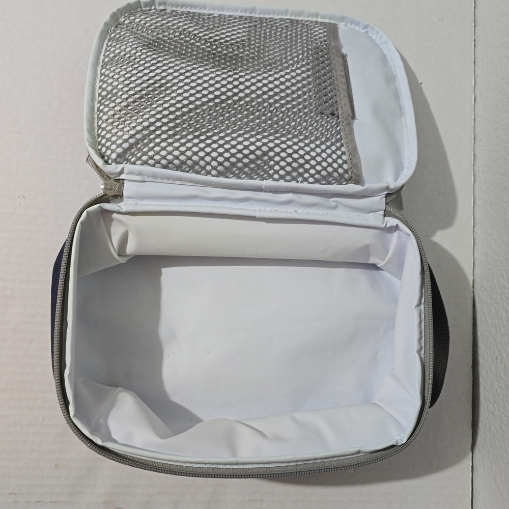 L.L.Bean Lunch Box - Picture 6 of 7